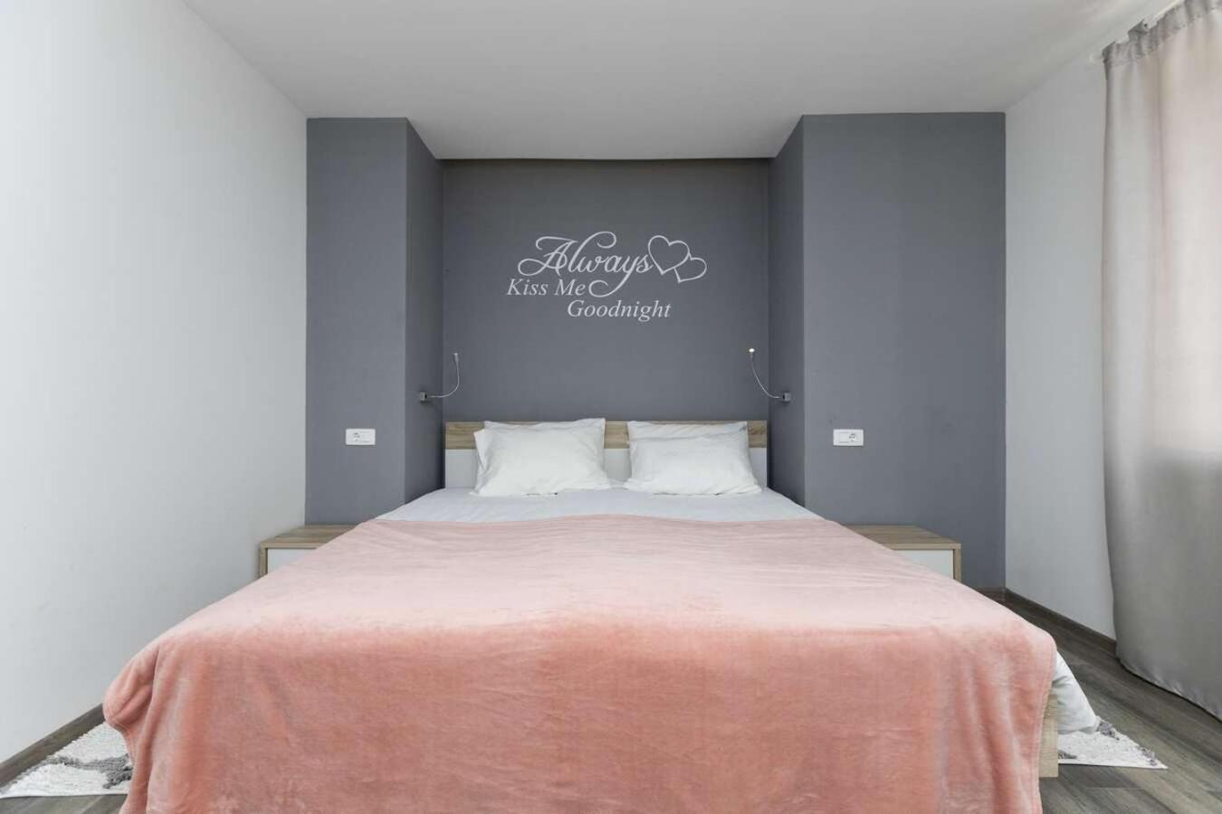 Villa Viscum In Central Istria For 8 Persons With Large Garden - Pet Friendly Pazin Exterior foto